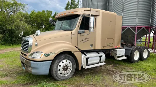 2002 Freightliner Columbia