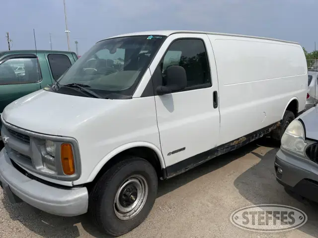 2000 Chevrolet Express Cargo