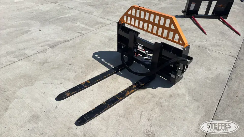 2026 Land Honor HPF-11-3000G Skid Steer Fork