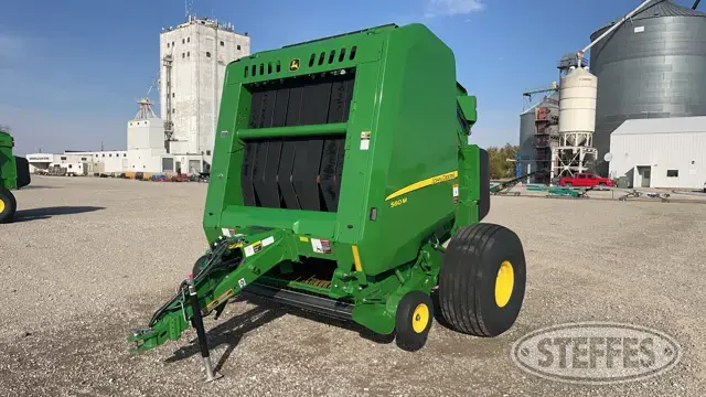 2023 John Deere 560M