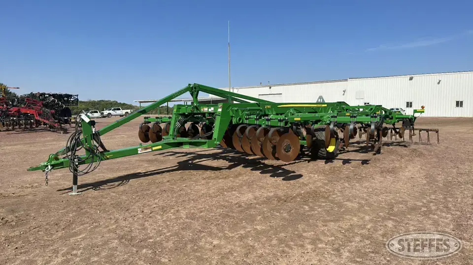 2020 John Deere 2730 Ripper