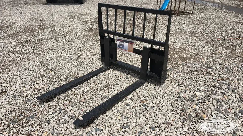 AGROTK SA-100 Skid Steer Fork