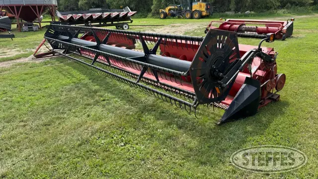 1997 Case IH 1020/25
