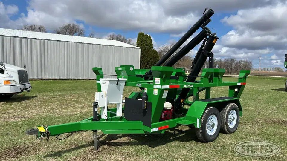 2013 Hitch Doc HSC4000 Box Seed Tender Trailer