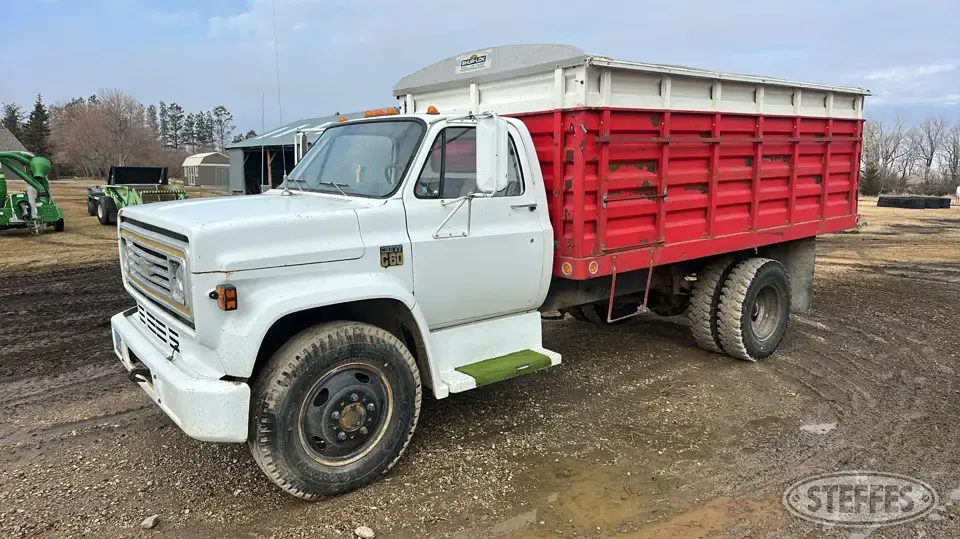 1975 Chevrolet C60 Grain Truck