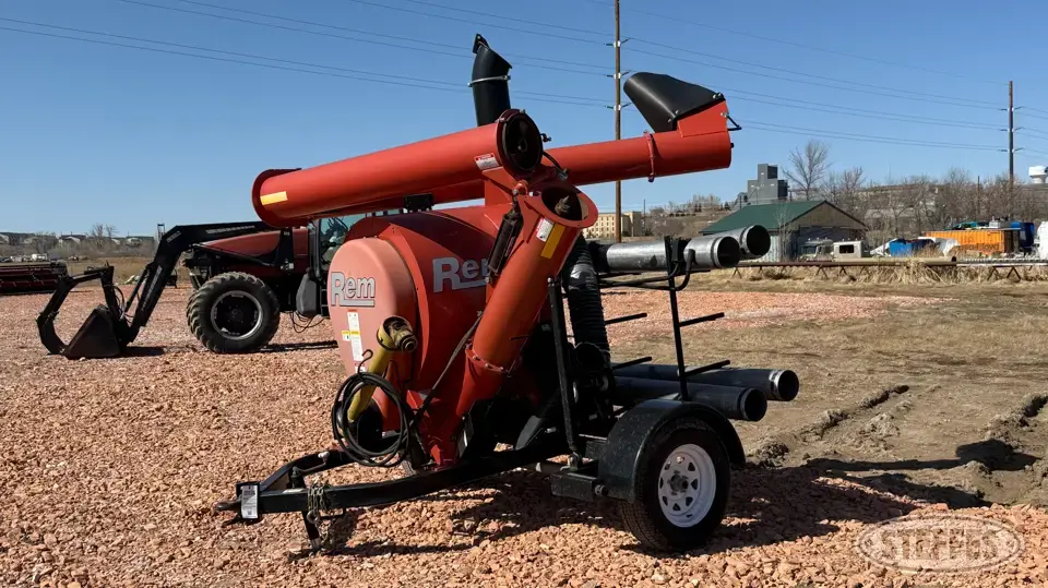 REM 2700 Pneumatic Grain Equipment
