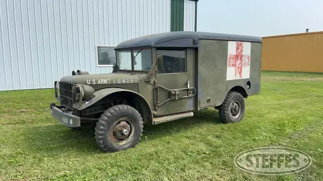 1952 Dodge M43