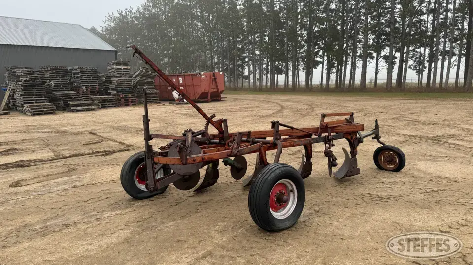 International 70 Plow