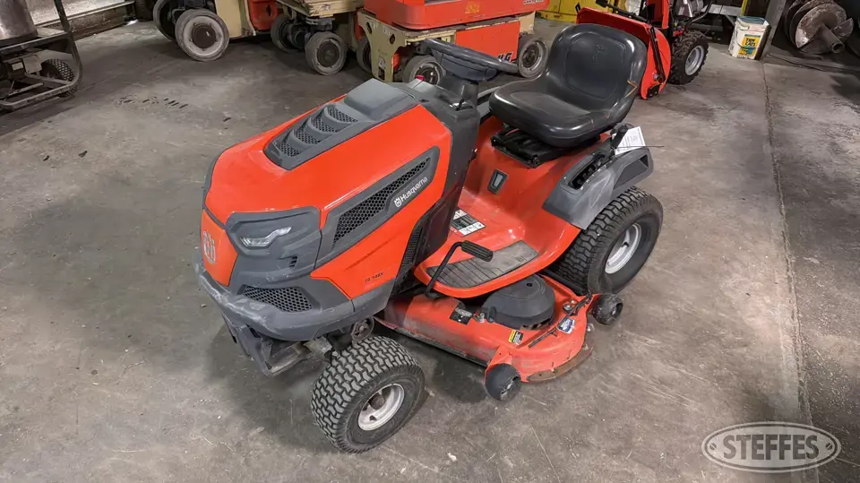 Husqvarna TS 148X Lawn Tractor