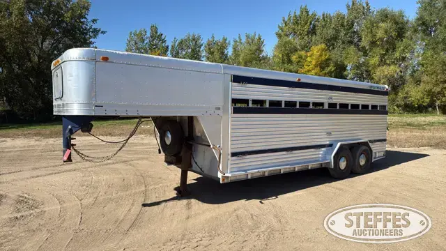 1988 Featherlite GN-720 D