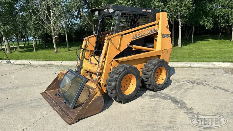 Case 1845C Wheeled Skid Steer