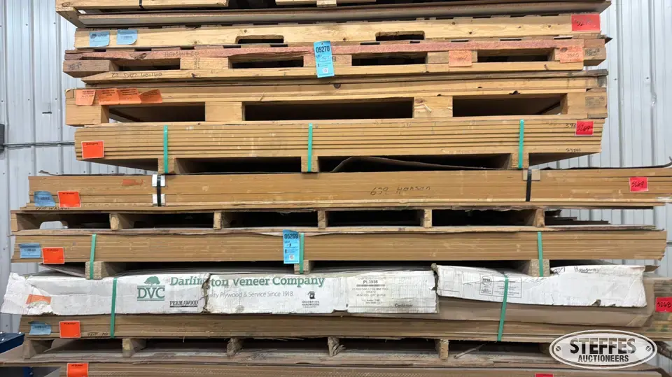 Veneer sheet stock Business Inventory