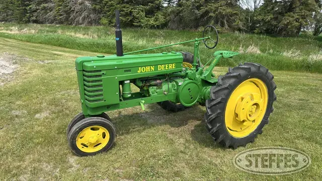 1939 John Deere H