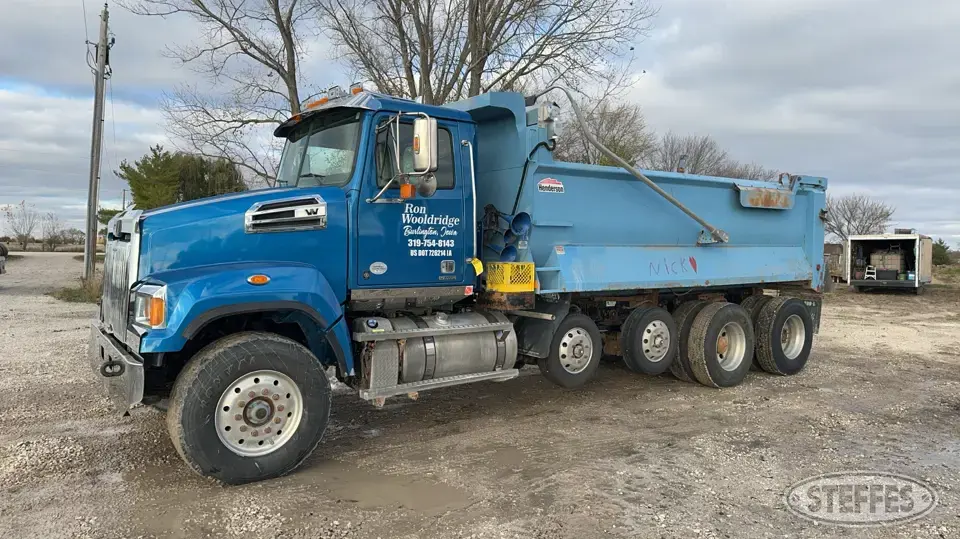 2016 Western Star 4700SF Dump Truck