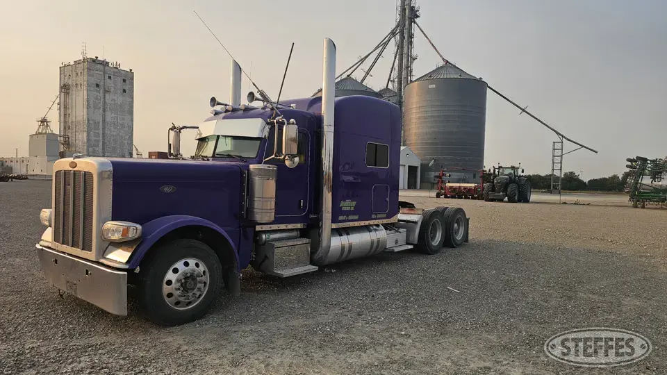 2015 Peterbilt 389 Glider Conventional Truck with Sleeper