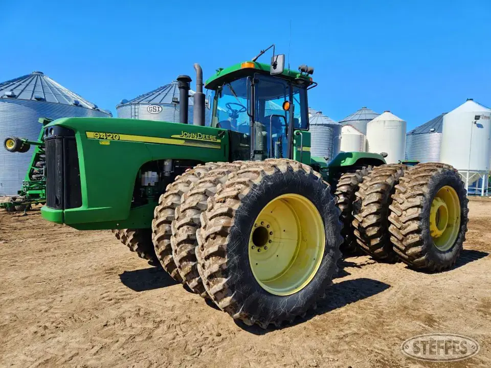 2004 John Deere 9420 4WD Tractor