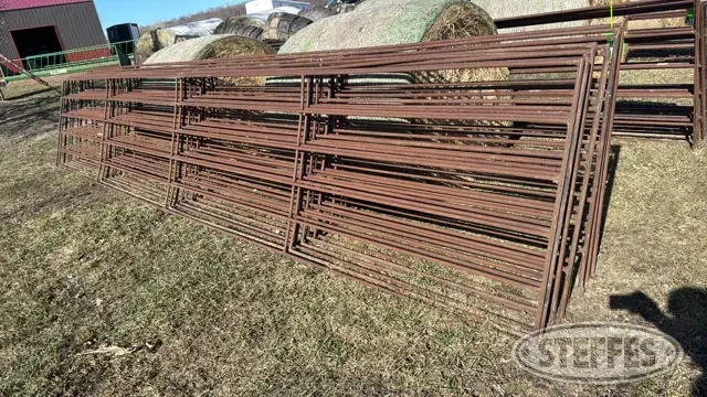 (10) Sucker rod cattle panels