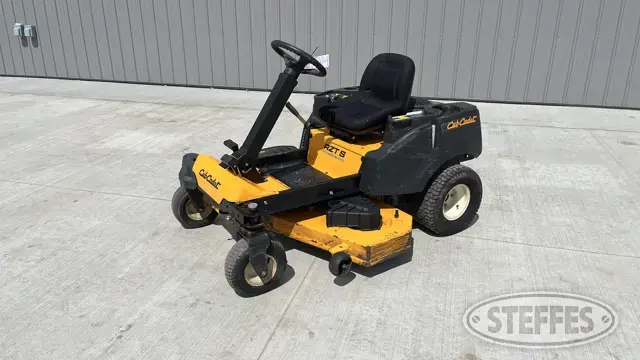 2017 Cub Cadet RZT