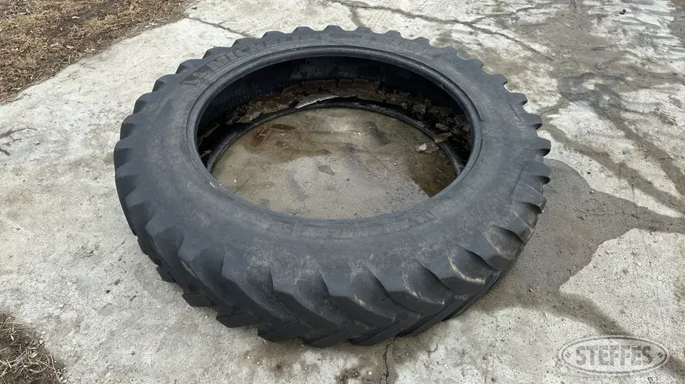 Michelin 380/90R46 Spraybib tire Tractor-Implement Tire