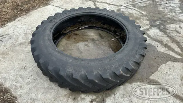Michelin 380/90R46 Spraybib tire