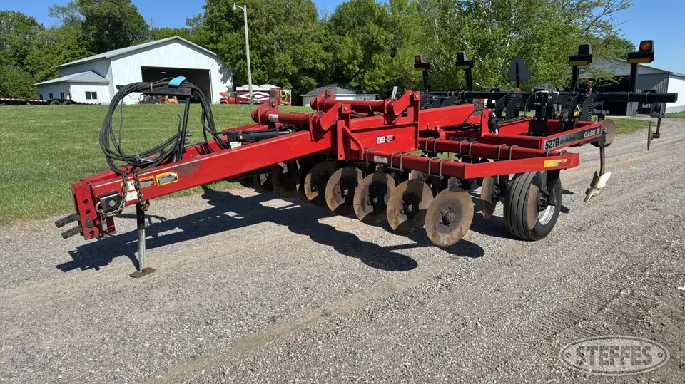 2004 Case IH 527B Ripper