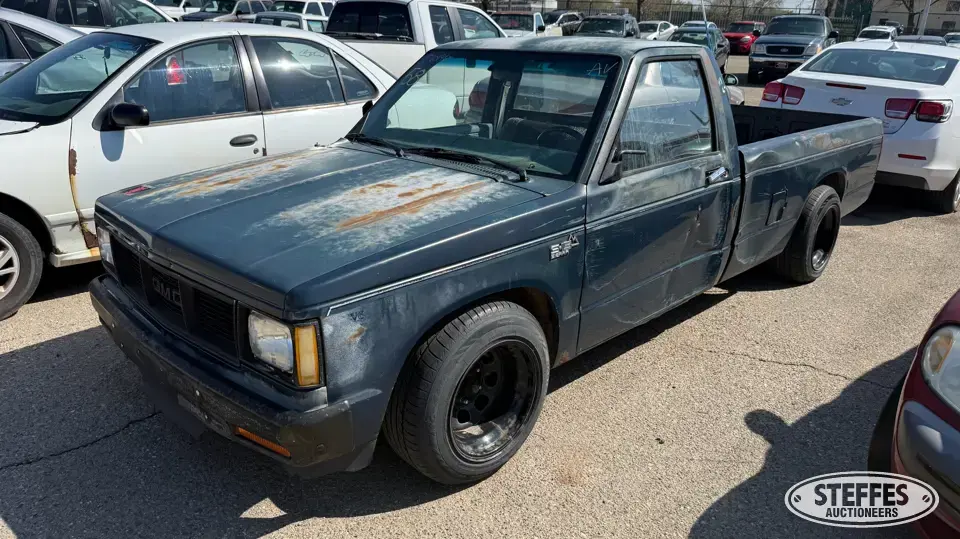 1982 GMC S15 Wideside Compact Pickup
