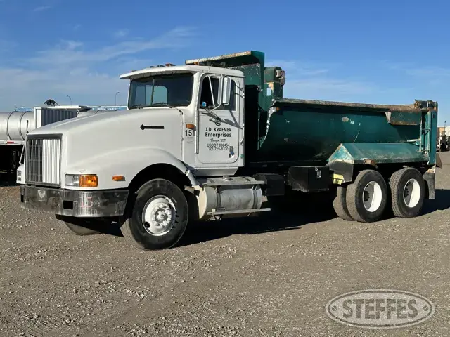 1994 International 9400