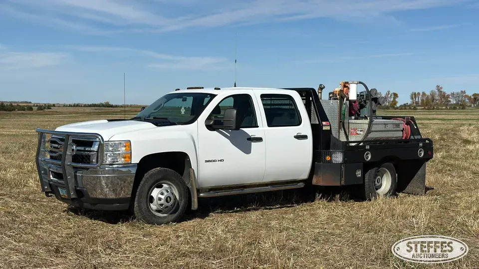 2012 Chevrolet Silverado 3500HD 1 Ton Pickup
