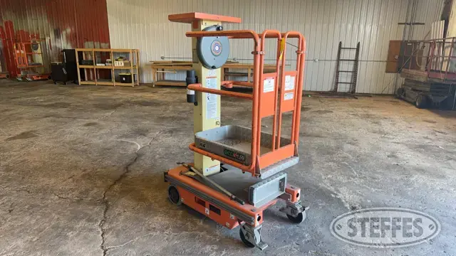 2017 JLG Ecolift 70