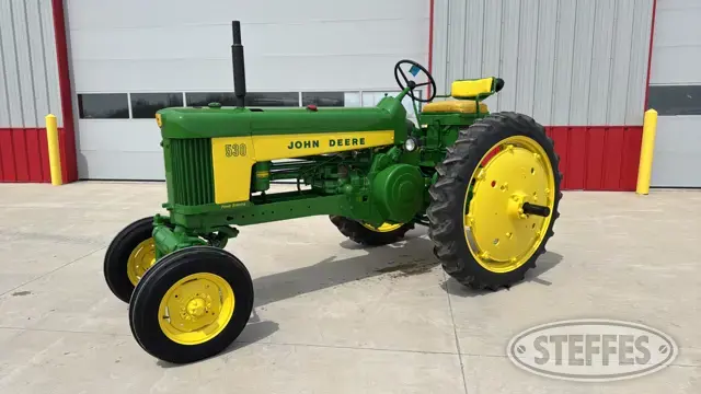 1959 John Deere 530
