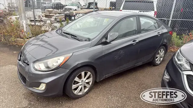 2013 Hyundai Accent GLS
