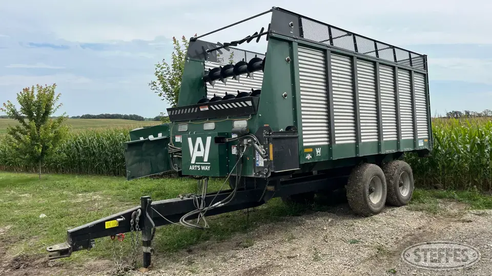 Arts-Way Forage Wagon