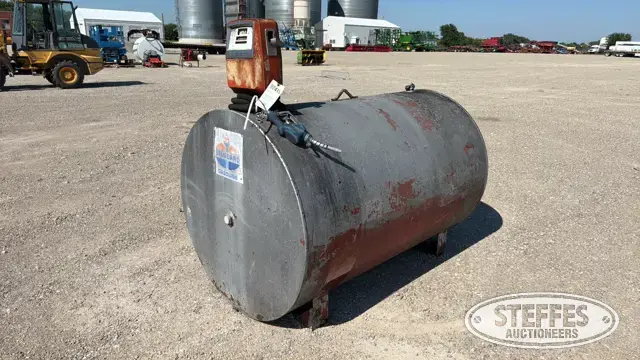 500 gal. fuel tank
