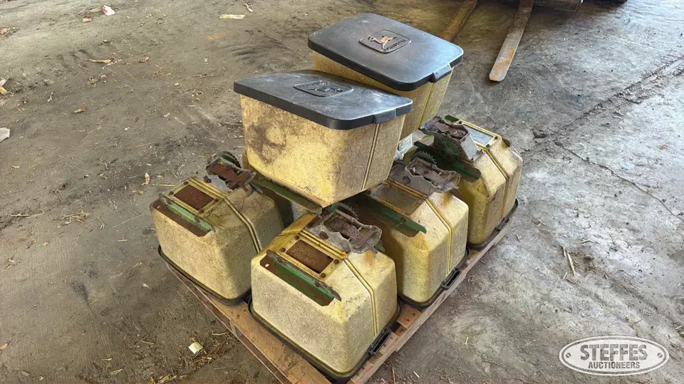 (8) John Deere planter seed boxes Tractor Part