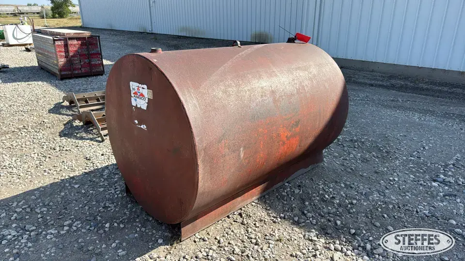 500 gal. fuel tank