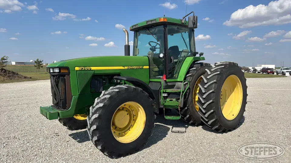 1997 John Deere 8300 MFWD Tractor