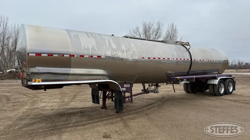 1993 Polar Tank Trailer