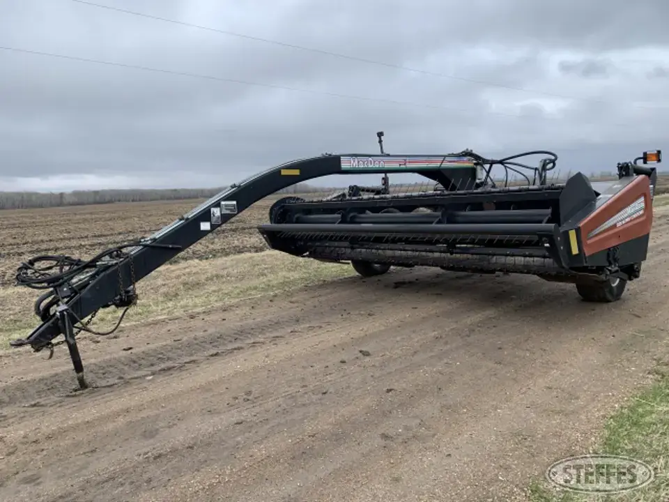 2003 MacDon 5020 MoCo Mower Conditioner