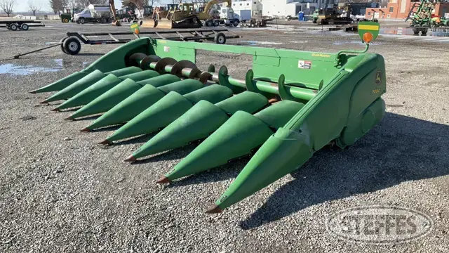2008 John Deere 608C StalkMaster
