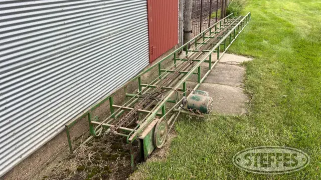 Steffes Group | Bale Elevator