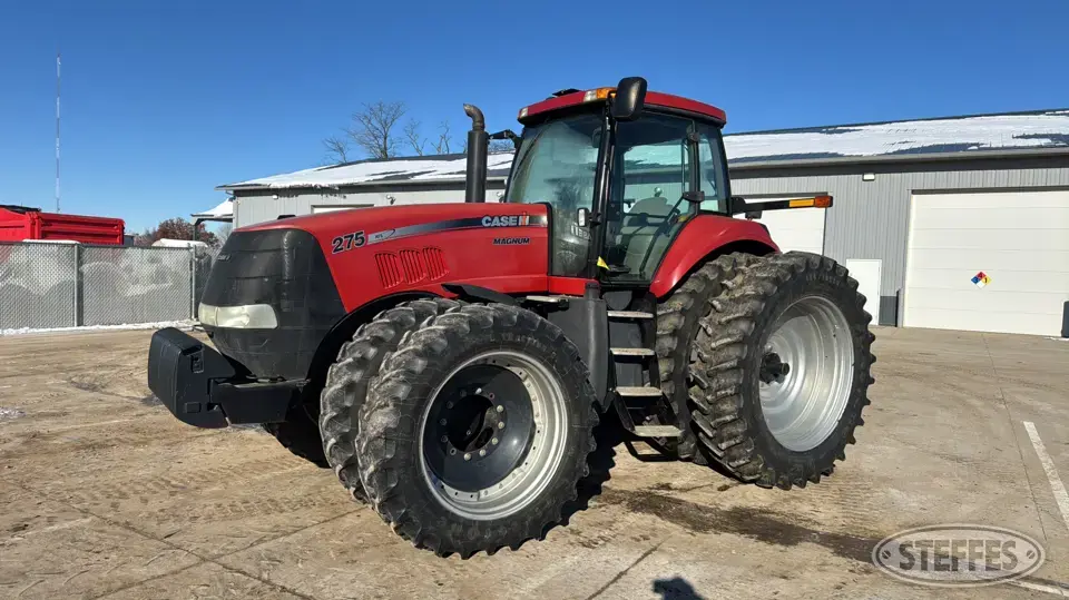 2010 Case IH Magnum 275 MFWD Tractor