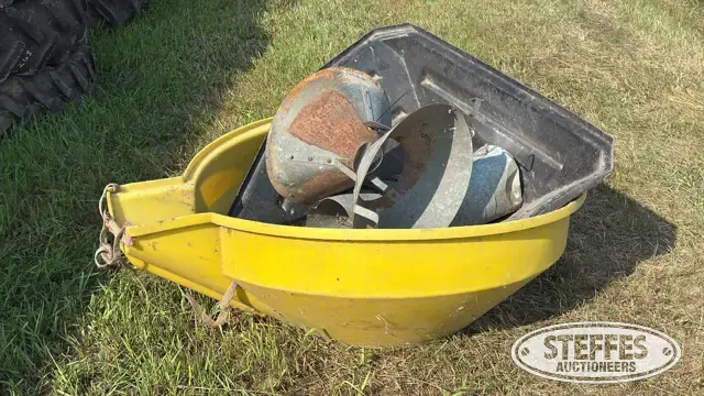 Auger hoppers & cones