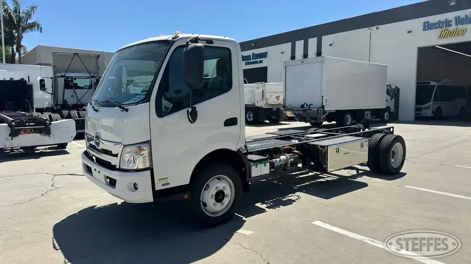 2023 SEA M5 EV Cab and Chassis Truck