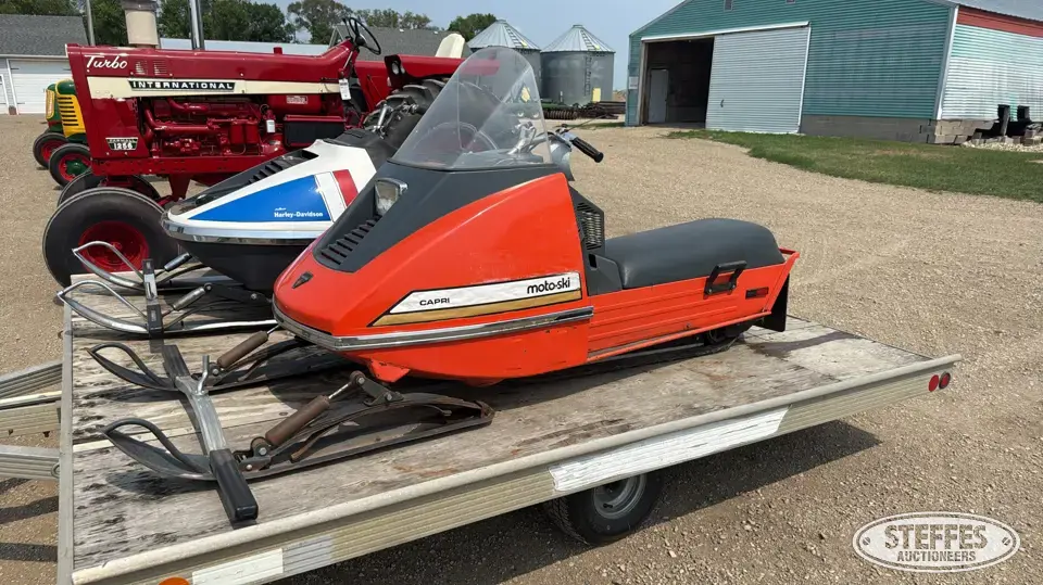 1972 Moto-Ski Capri 440 Snowmobile