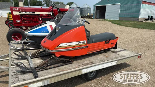 1972 Moto-Ski Capri 440