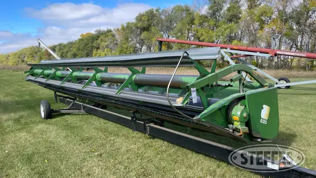 1984 John Deere 230