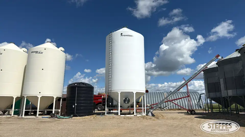 Meridian Frontier Hopper Bin