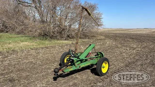 John Deere 450