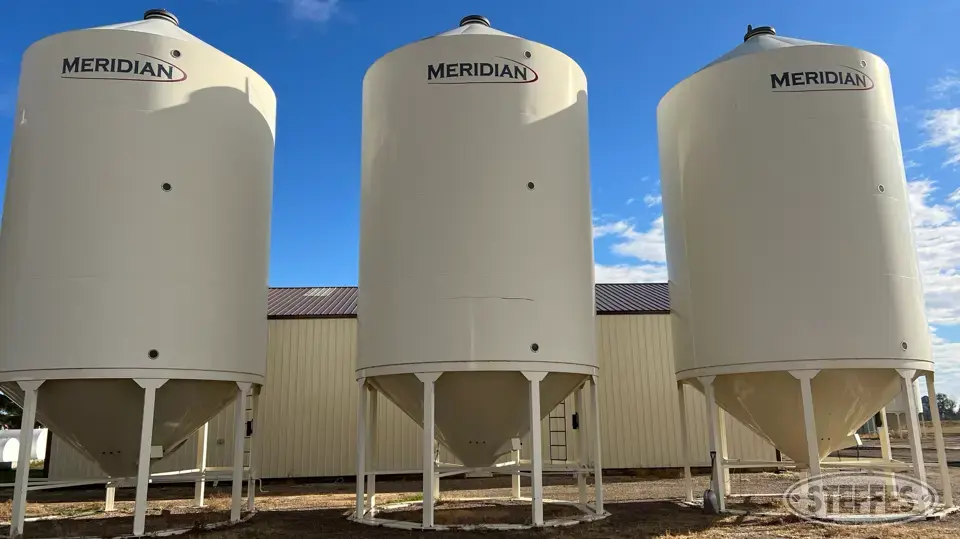 Meridian M1620 Hopper Bin