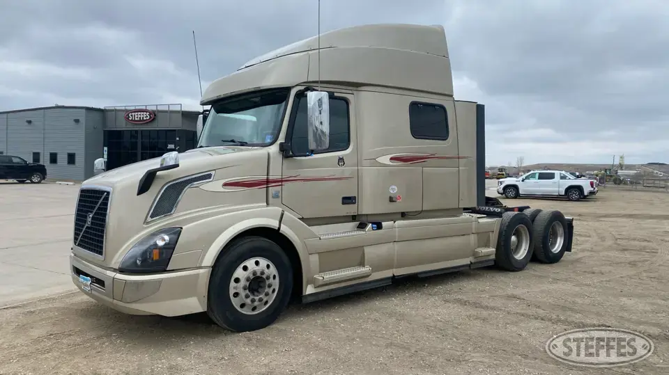 2017 Volvo VNL730 Conventional Truck with Sleeper